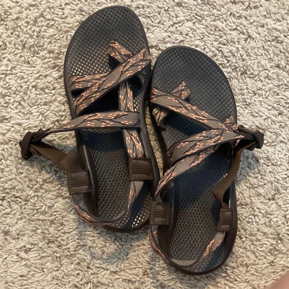 Chacos size 10